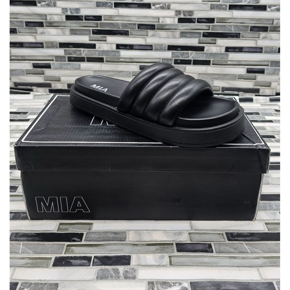 MIA Annaleese Black Nappa Women's Slide Sandals